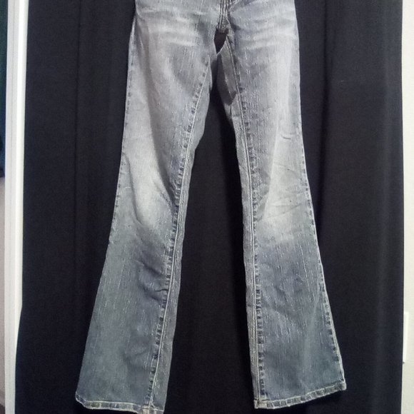 COPY - American Eagle Slightly Flared Distressed Blue Jeans 0 -- Final Price - Picture 9 of 15